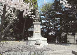 ナイチンゲール像